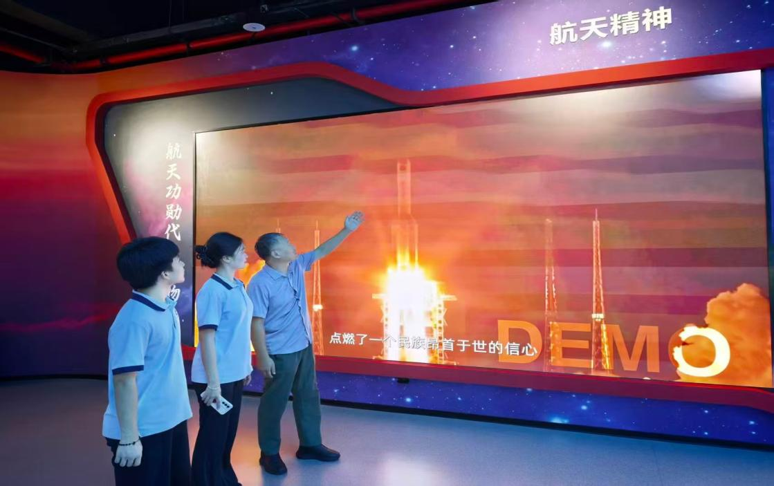 图片2 图片2